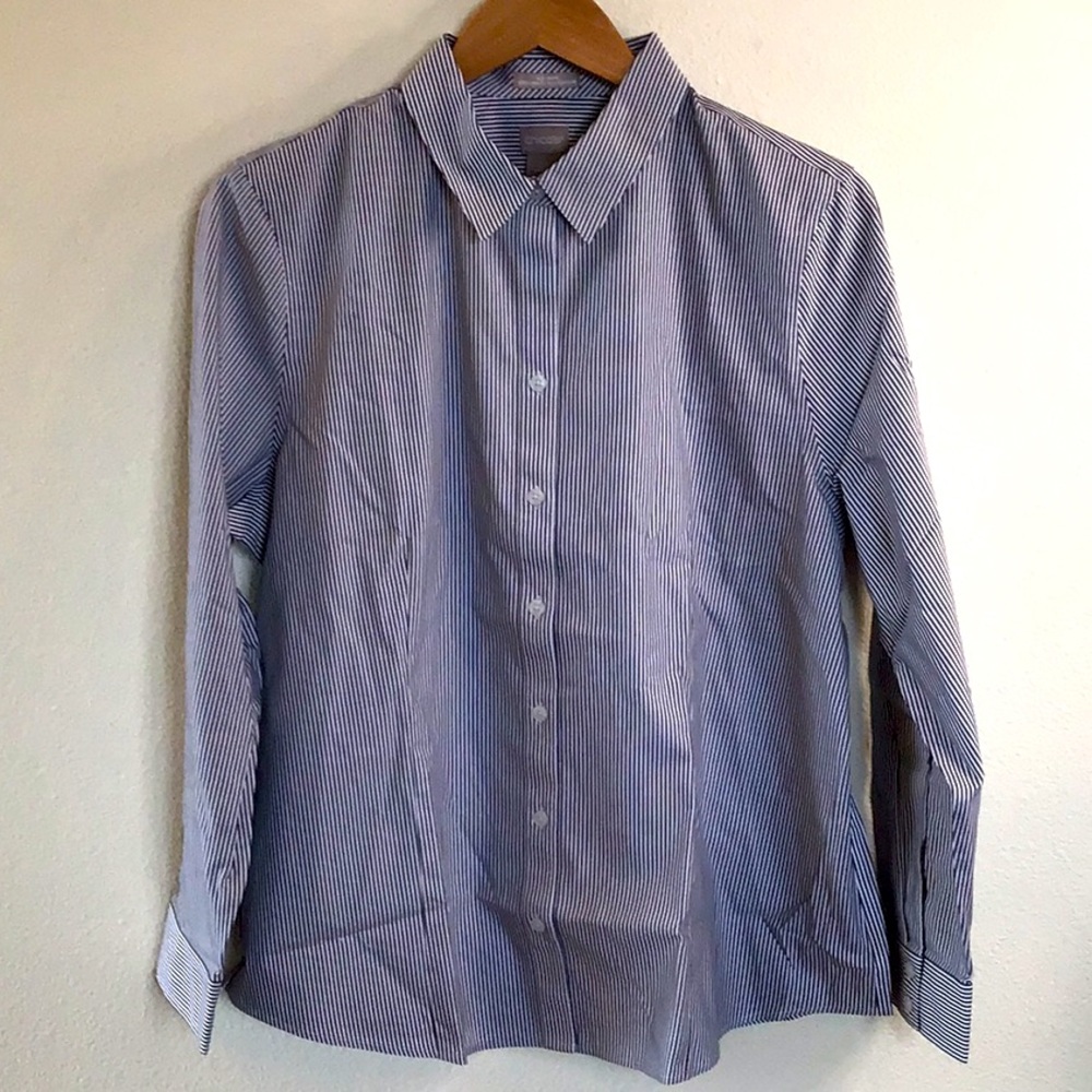Chico’s No Iron Coolmax All Season Button Down Shirt size 2.5